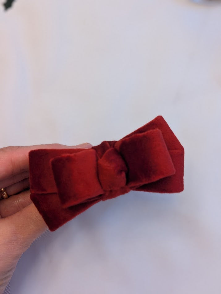 Velvet Bows Napkin Ring