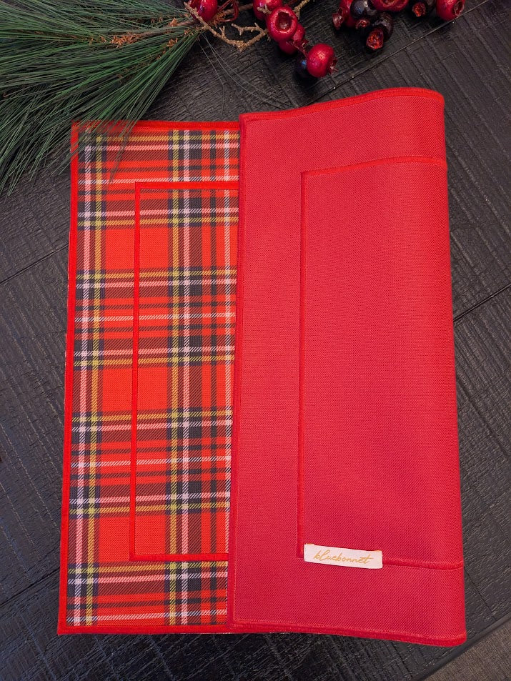 Perfect Christmas Collection Table Setting