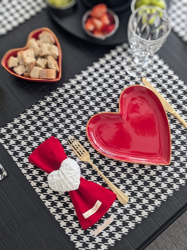 Amour Collection