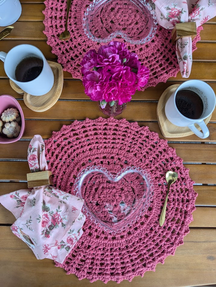 La vie en Rose Collection Table Setting