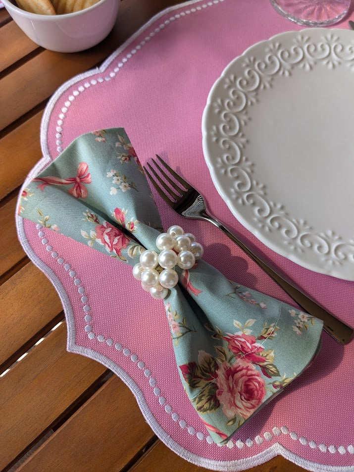 Sweet Easter Collection Table Setting