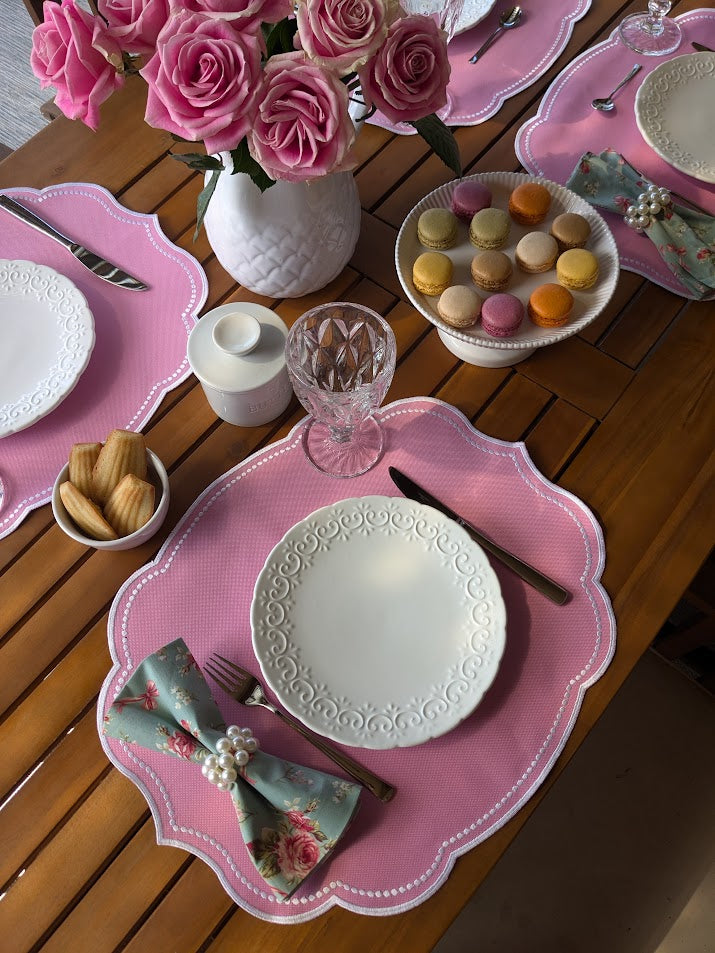 Sweet Easter Collection Table Setting