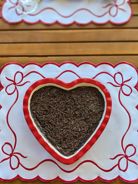 Bows of Love Collection Table Setting