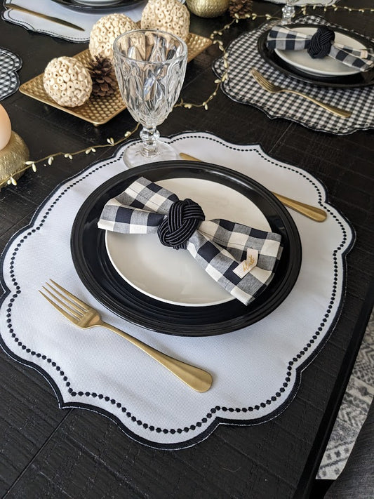 Black Pinecone Collection Table Setting