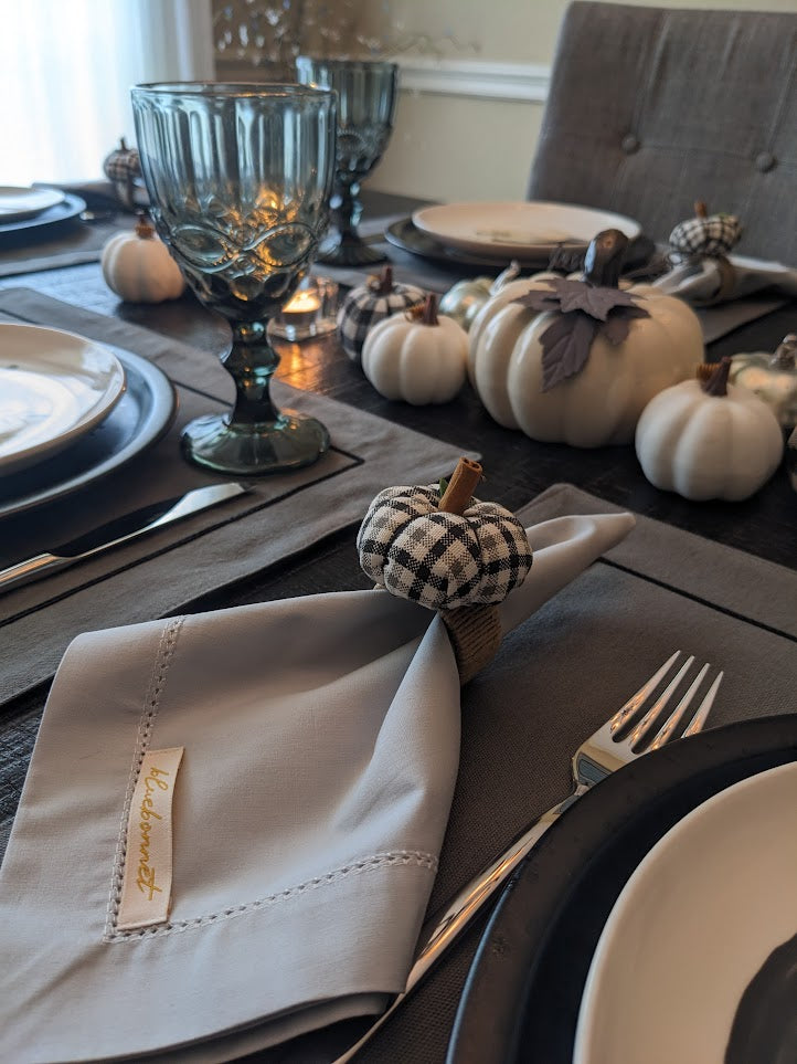 Buffalo Pumpkin Collection Table Setting