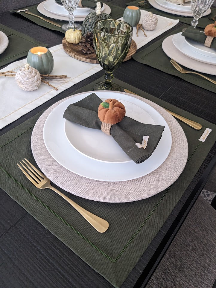 Cinnamon Pumpkin Collection Table Setting