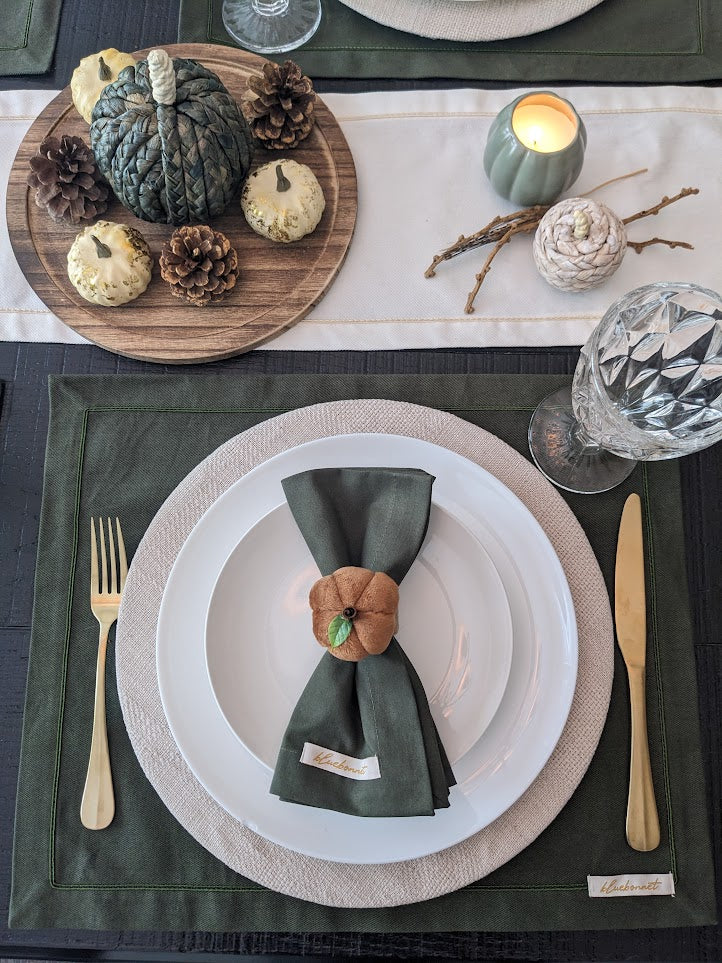 Cinnamon Pumpkin Collection Table Setting