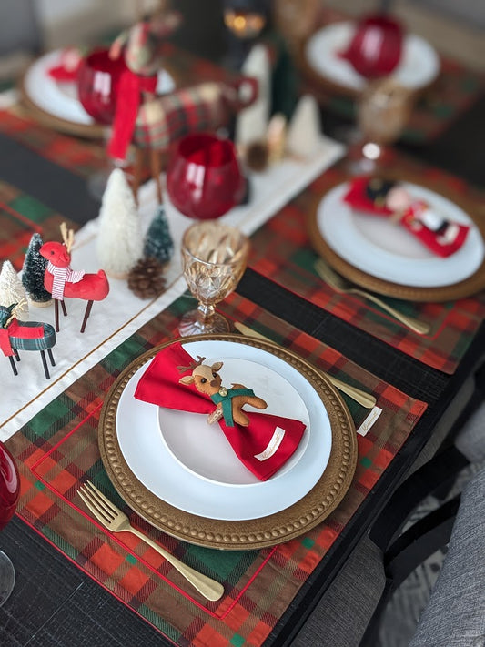Jolly Christmas Collection Table Setting