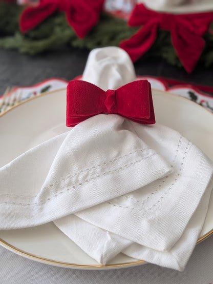 Jolly Christmas Collection Table Setting