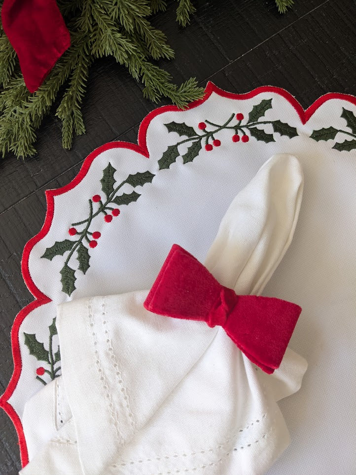 Jolly Christmas Collection Table Setting