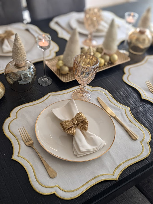 White Sparkle Collection Table Setting