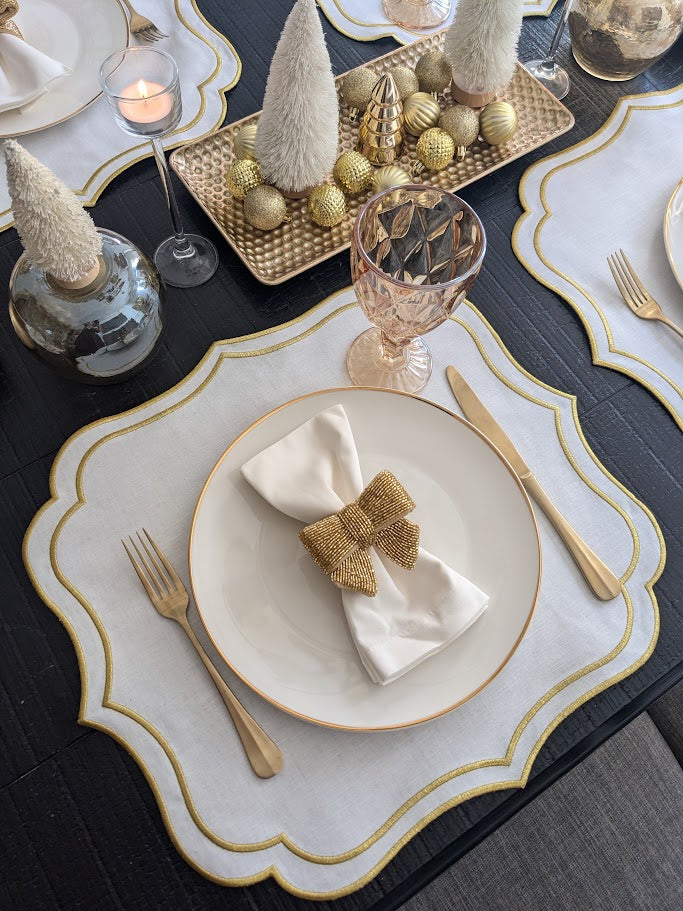 White Sparkle Collection Table Setting