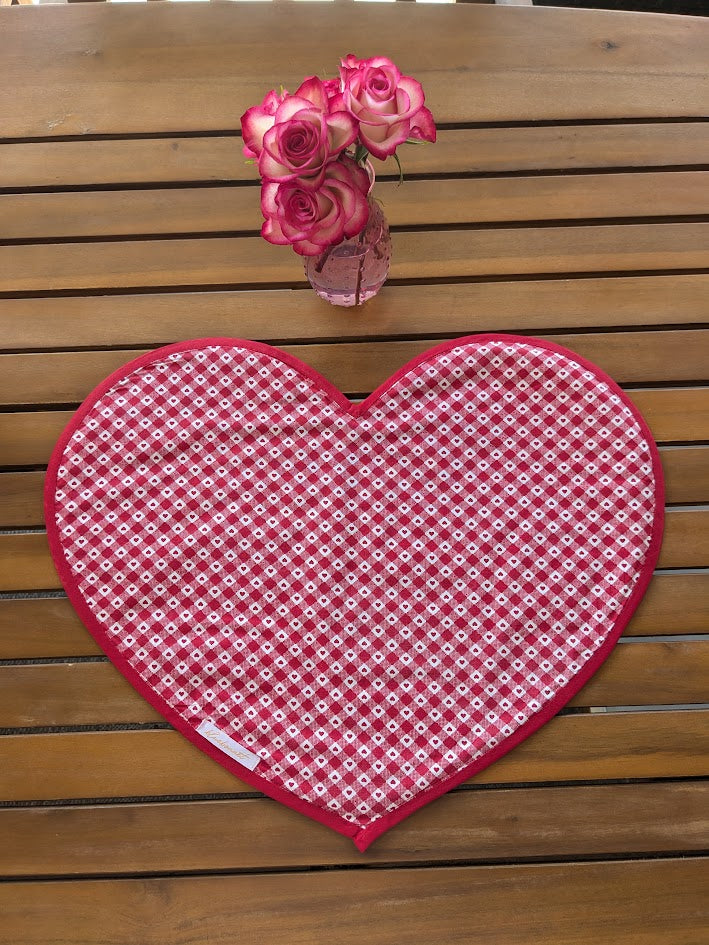 Blushing Heart Collection Table Setting