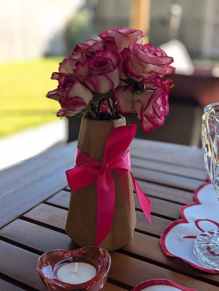 Bows of Love Collection Table Setting