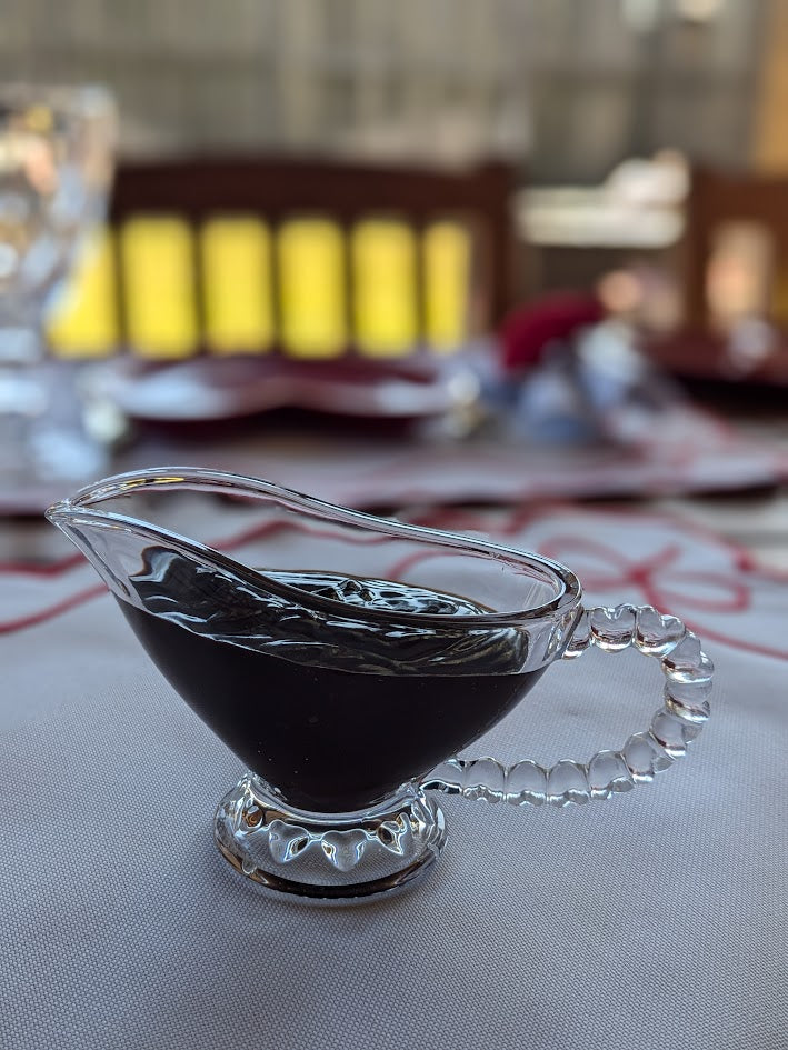 Crystal Gravy Boat with Hanger Hearts