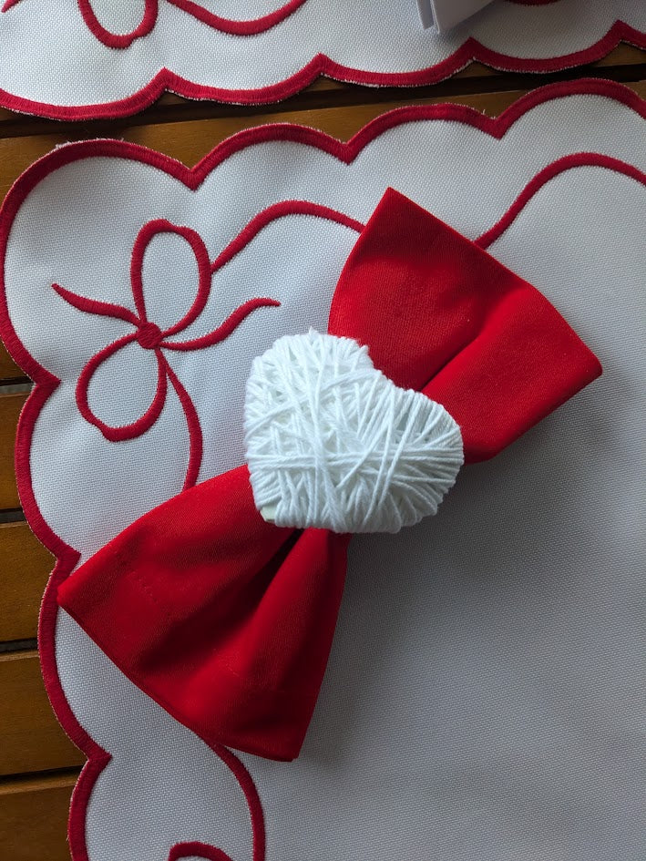 Bows of Love Collection Table Setting