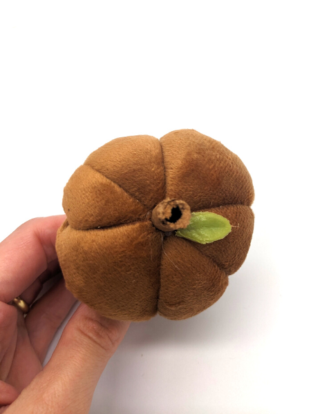 Swede Brown Pumpkin Napkin Ring